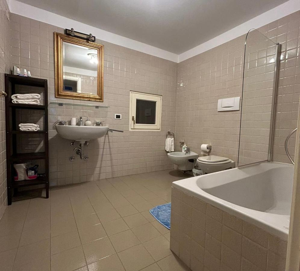Casa Dei Mercanti เวโรนา ภายนอก รูปภาพ